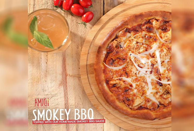 Smokey BBQ Pizza