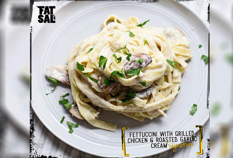 Fettuccini with grilled Chicken 