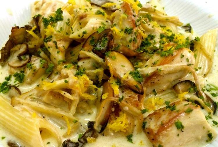Penne Chicken with Fennel and Mushrooms
